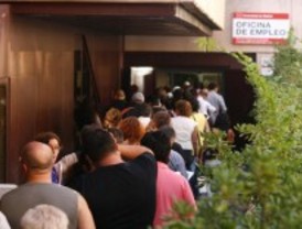 El Ayuntamiento presenta un Plan de Activación Económica para reducir el paro