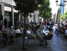 Los bares de Centro no cerrarán antes por el ruido