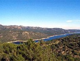 Ecologistas advierte del riesgo de incendio en el embalse de San Juan