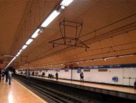 Un desprendimiento corta la línea 3 de metro durante más de seis horas
