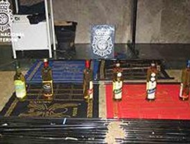 Cuatro detenidos al intentar introducir 30 kilos de cocaína en Barajas