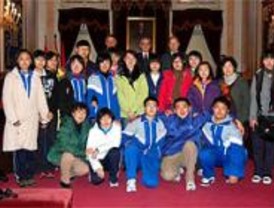 Alcalá recibe la visita de estudiantes chinos de intercambio