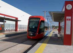 Tranquilidad en la primera jornada de huelga del Metro Ligero Oeste