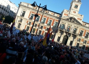 Manifestación en Sol para pedir la dimisión del Gobierno