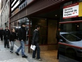 El empleo veraniego deja atrás las caídas de los últimos años, pero no crece como antes de la crisis
