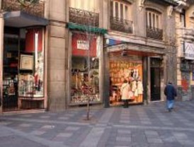 La Comunidad de Madrid promociona las tiendas de barrio entre los más jóvenes