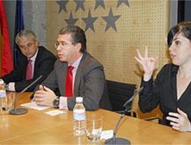 Los policías locales hablarán inglés y lengua de signos