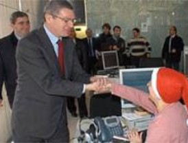 Gallardón felicita la Navidad a los servicios municipales