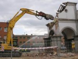 Demolido el antiguo Ayuntamiento de Pozuelo de Alarcón