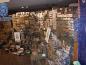Tres toneladas incautadas en una operación contra la red que controlaba el tráfico de hachís en Madrid
