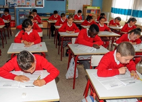 Los alumnos de 3º de Primaria estrenan la polémica 'reválida' de la LOMCE