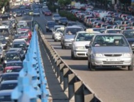 2,6 millones de viajes en coche previstos para el puente de la Constitución