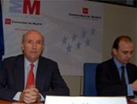 La Comunidad negociará cobertura, banda ancha y TDT para todo Madrid