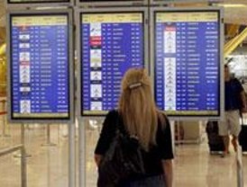 El segundo día de paro de los tripulantes de Iberia de cabina afecta a 20.000 pasajeros