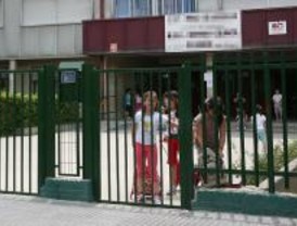 Alcorcón denuncia el abandono de la educación infantil por parte de la Comunidad