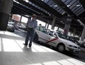 Las cenas de empresa elevarán la demanda de taxis en diciembre