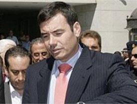 Gómez declarará en comisión por el mítin con coche de la Bescam
