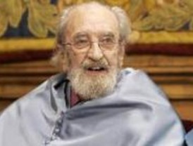 El PSOE de Madrid quiere dar el nombre de Ángel González a una biblioteca