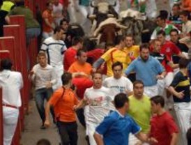 Siete contusionados en el encierro más multitudinario