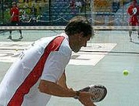 Vicálvaro acogerá un curso de monitores de pádel adaptado