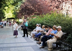 UGT: "150.000 mayores madrileños están en riesgo de pobreza"
