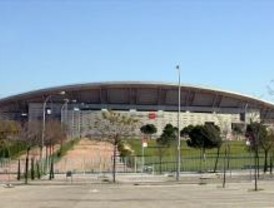 Cobo asegura que la Peineta no será derribada