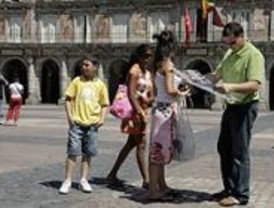 El Ayuntamiento espera superar los siete millones de turistas en 2007