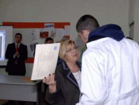 Menores infractores, diplomados como auxiliares de enfermería