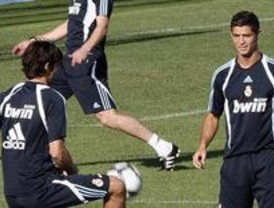 El nuevo Real Madrid se estrena en casa