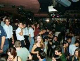 La Comunidad autoriza tres macrofiestas en Nochevieja