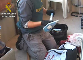 Cae una banda que robaba mercancía ocultándose en cajas