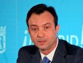 Cobo considera 'histórico' el triunfo del PP, aún 'con toda la prudencia'
