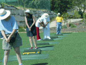 Veinte discapacitados participan en el Torneo Benéfico de Golf