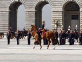 Primer Relevo Solemne de Guardia de 2008 en el Palacio Real