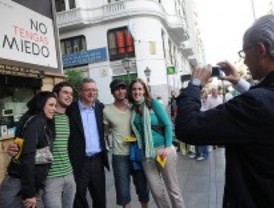 Gallardón pide que 'nadie se confíe' por las encuestas