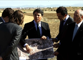 González desliga de Eurovegas el aeródromo de El Álamo