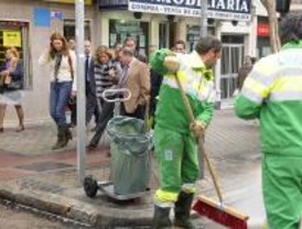 La limpieza general llegará a 150 calles de Villaverde