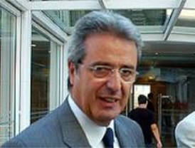 El gobierno regional 'inhabilita' al líder de UGT para negociar
