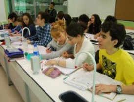 Los alumnos madrileños, mejores en lectura que en matemáticas