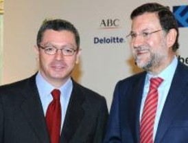 Gallardón dice que será 'uno más' en el equipo de Rajoy
