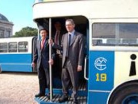 La EMT, 60 años transportando madrileños