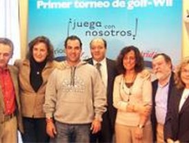 Asion y la Fundación Síndrome de West reciben el fruto de los birdies de Balmaseda