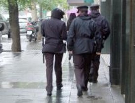 Detenidos tras embestir a la Policía con un coche robado