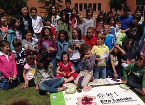 El Colegio Montfort se examina de chino