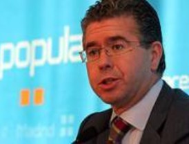 Granados se ofrece a mediar entre Metro y los trabajadores de la limpieza