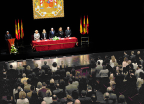 El Gobierno condecora a las víctimas del 11-M