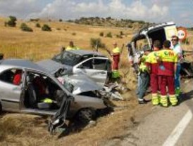 Las muertes en las carreteras de Madrid durante el verano caen un 30%