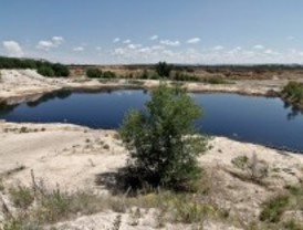 Exigen soluciones para la 'Laguna del aceite'