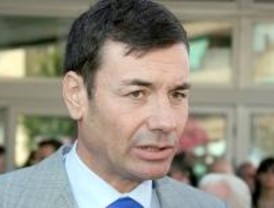 Gómez dice que Aguirre 'está absolutamente desnortada'