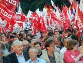Los sindicatos atribuyen 9.000 parados a la reforma laboral